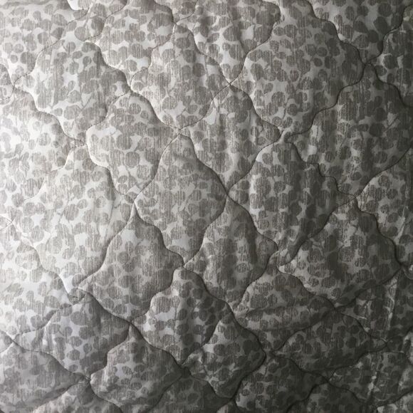 Handmade Quilt - Picture 15 of 15